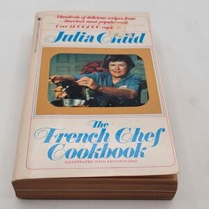 Julia Child The French Chef Cookbook Paperback 19th Printing 1986 Illustrated